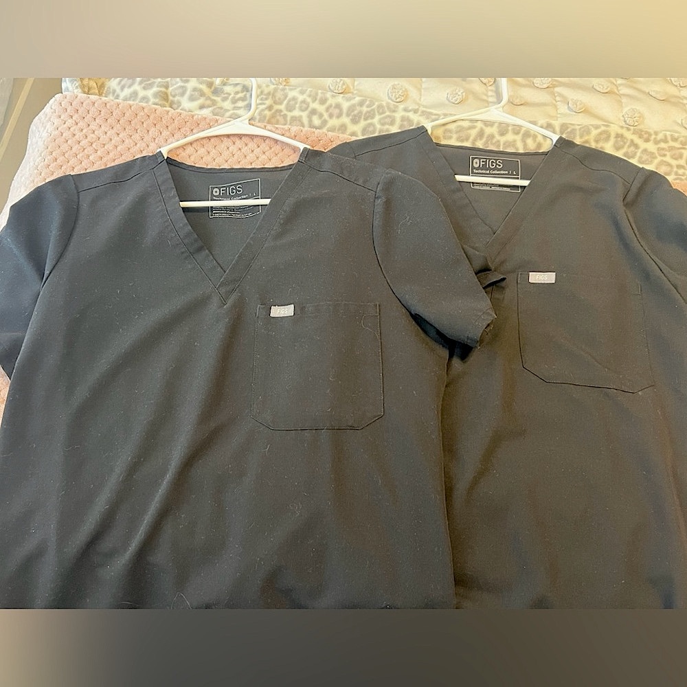 Black Figs Scrub Tops